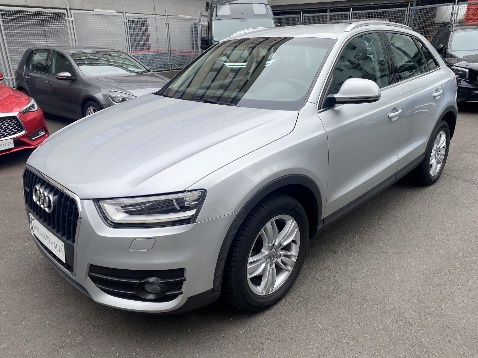 Audi Q3 2.0 TDI quattro Aut/PDC/AHK/2Hd/Sheft