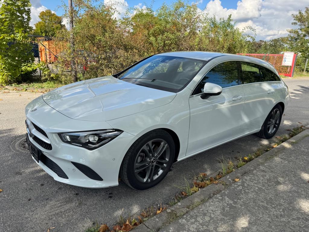 Mercedes-Benz CLA 200 Shooting Brake