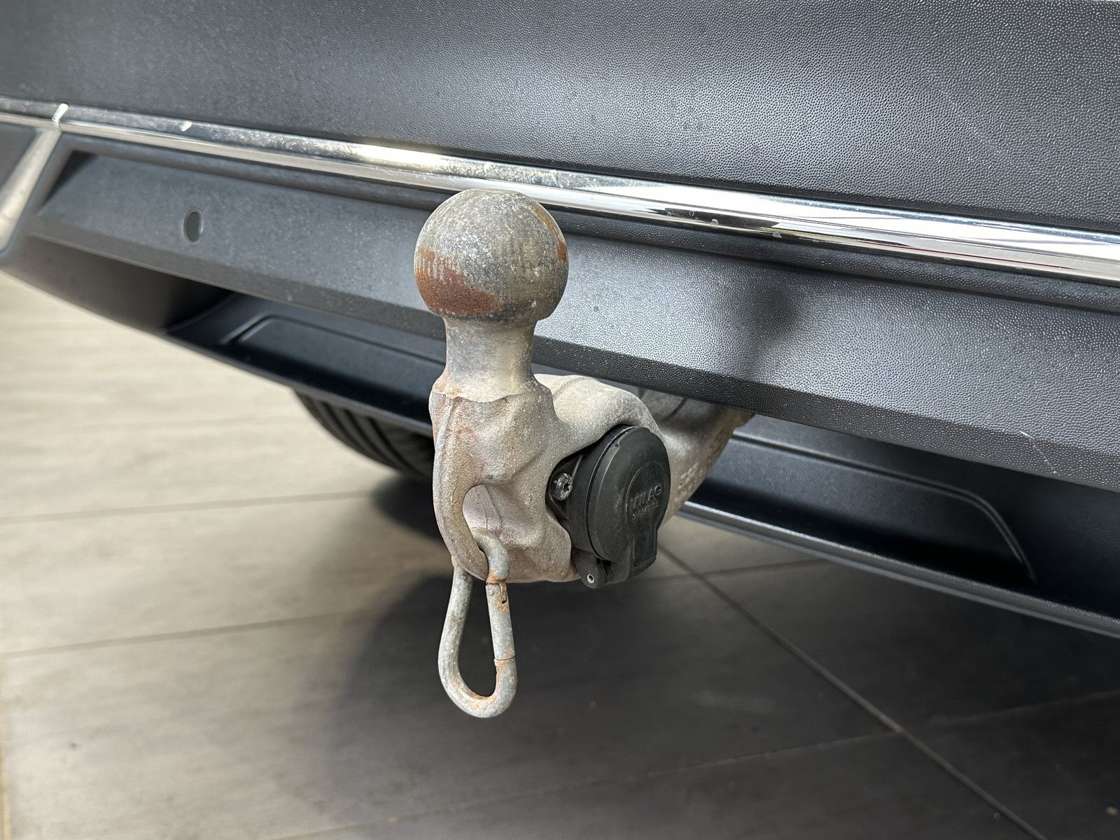 Fahrzeugabbildung Volkswagen Tiguan 1.4 eHybrid DSG Elegance NAV+MATRIX+PANO
