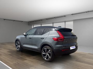 Volvo XC40 R Design Recharge Plug-In Hybrid 2WD
