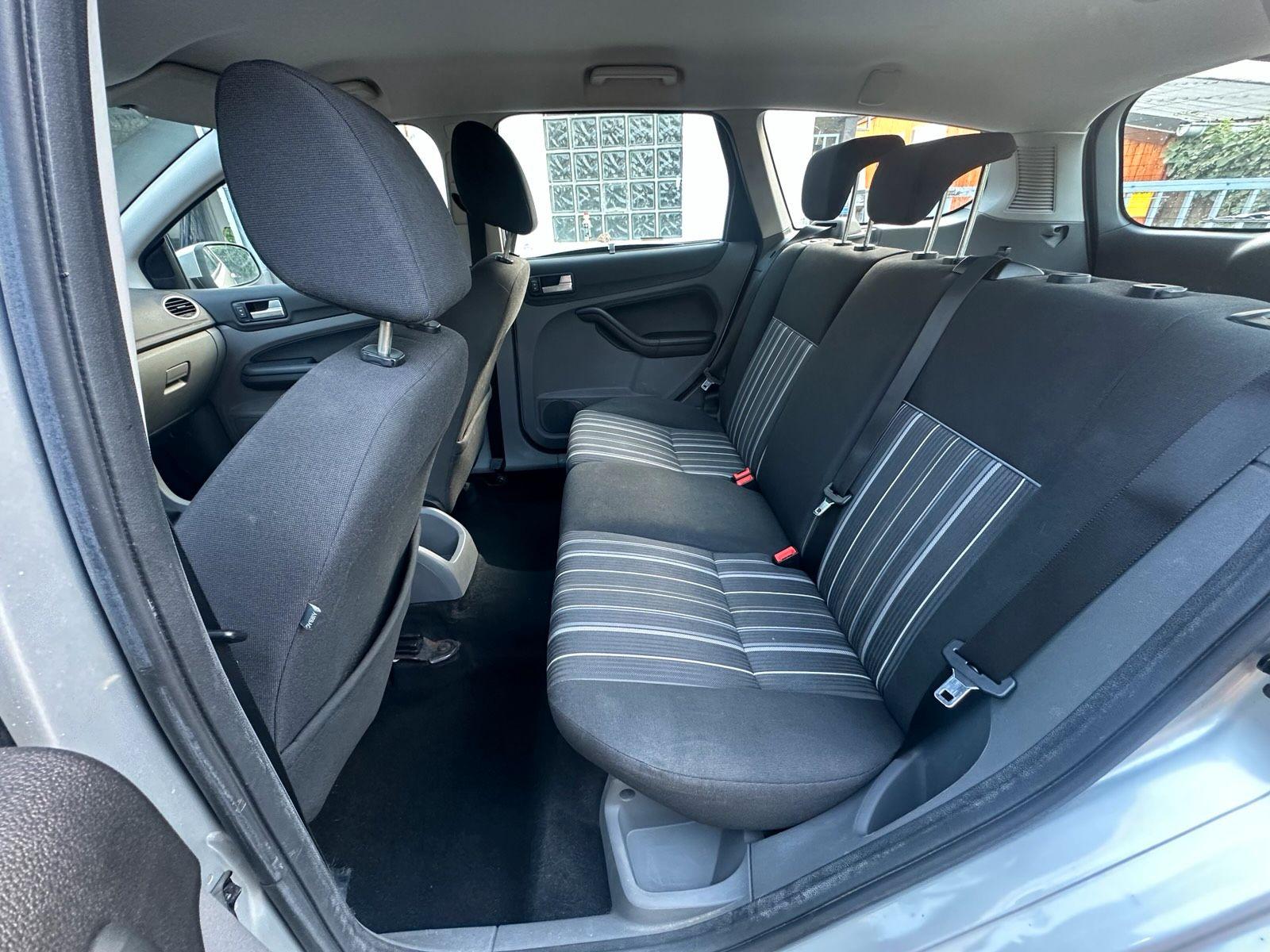 Ford Focus 2008 — photo 6