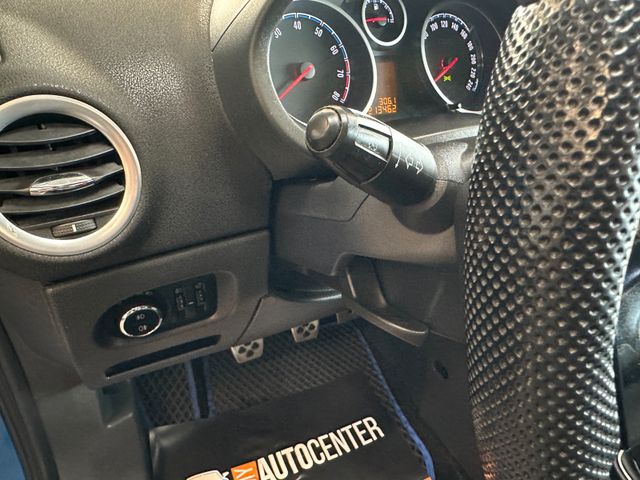 Opel Corsa D OPC *RECARO*LEDER*KliMAAUTOMATIK*