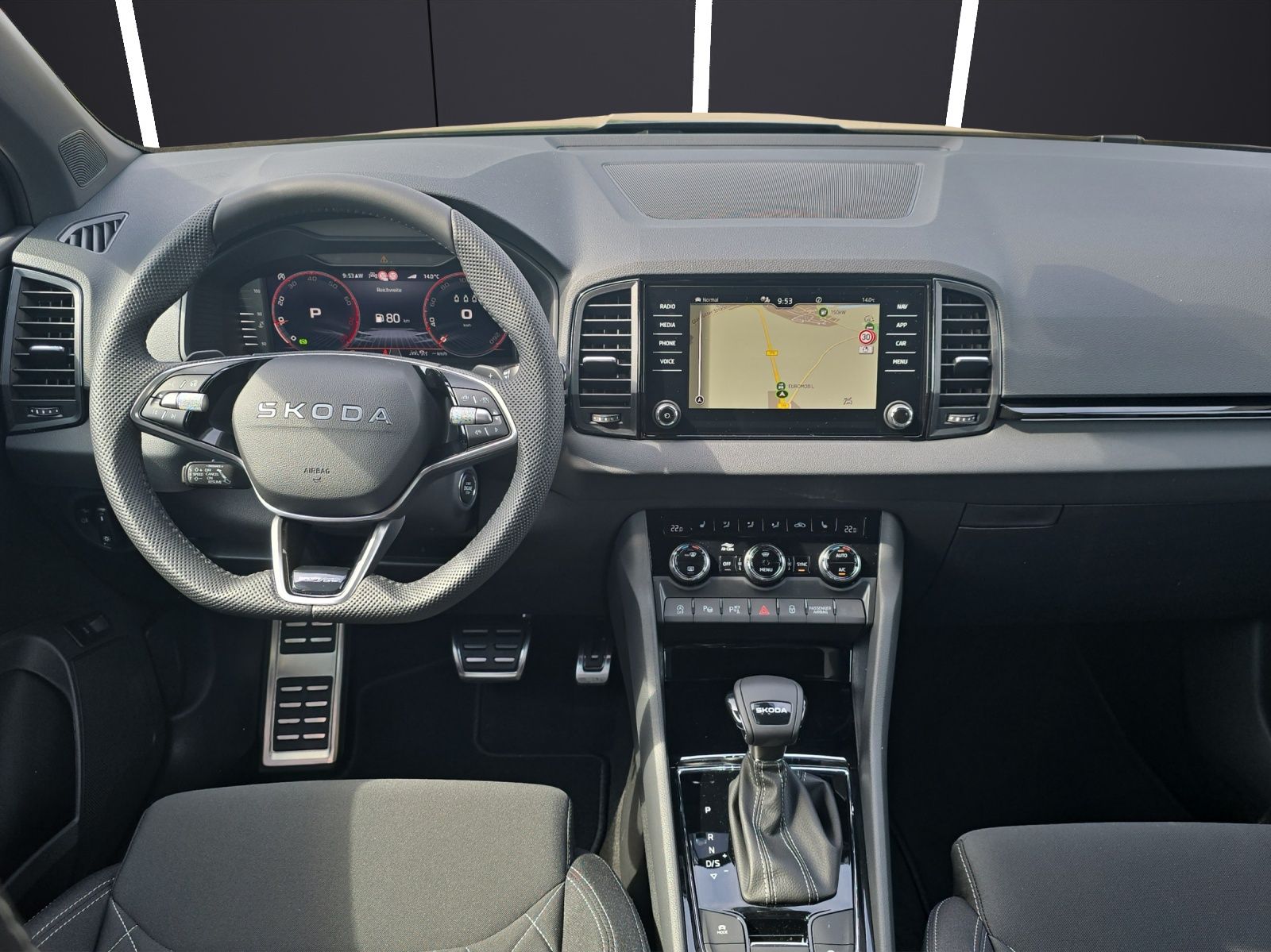 Fahrzeugabbildung SKODA Karoq Sportline 1.5 TSI DSG AHZ MATRIX NAVI ACC