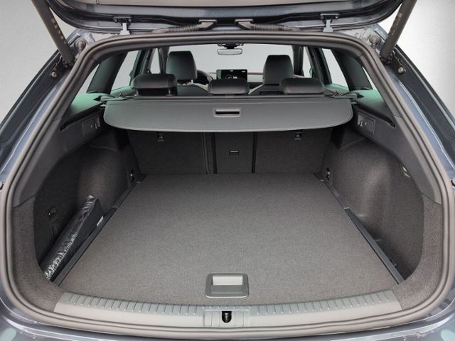 Leon ST 2.0 TSI DSG 4Drive AHK+LED+NAVI+RFK+ACC+