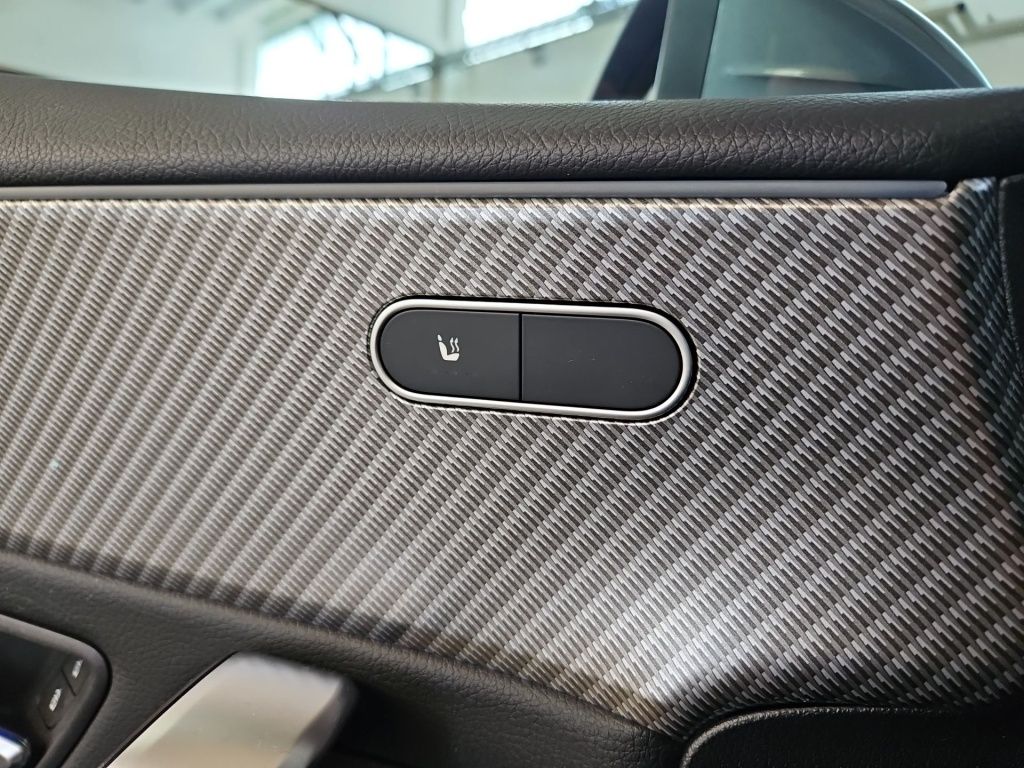 Fahrzeugabbildung Mercedes-Benz A 180 Progressive Navi LED SpurH SHZ KeyLess KAM