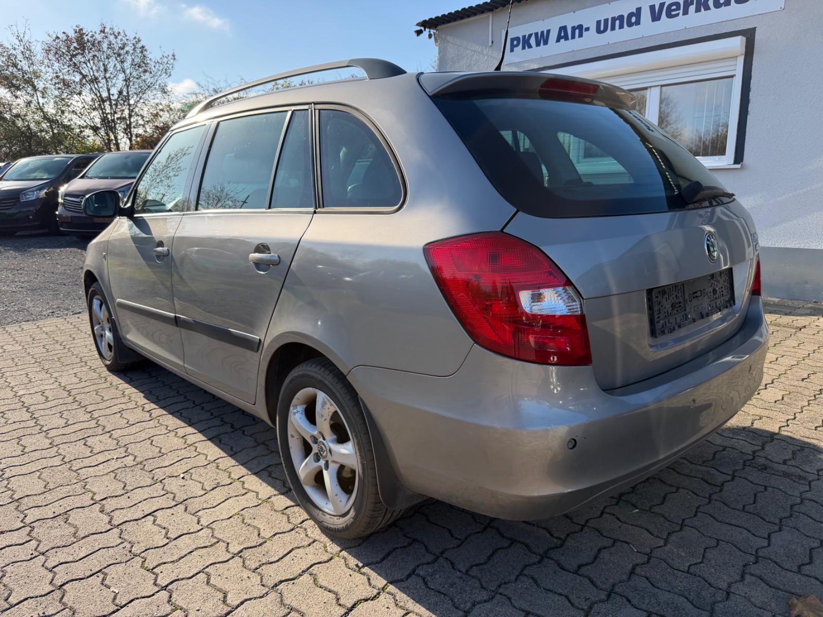 Skoda Fabia 2008 — engine 1.598 cm³, 105 HP (77kW)
