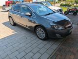 Opel Astra 1,7 Cdti Coupé Vollausstattung - Opel Astra aus 2011: Coupe