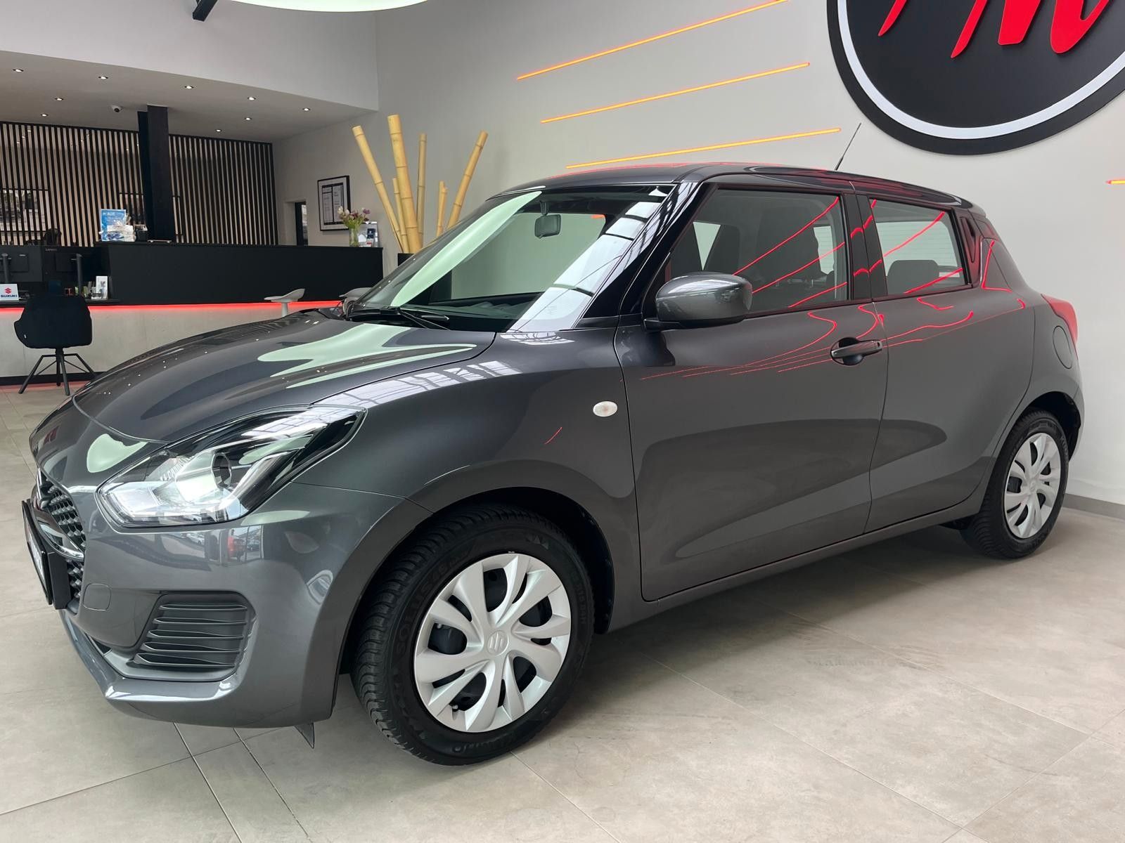 Fahrzeugabbildung Suzuki Swift 1.2 Dualjet Club
