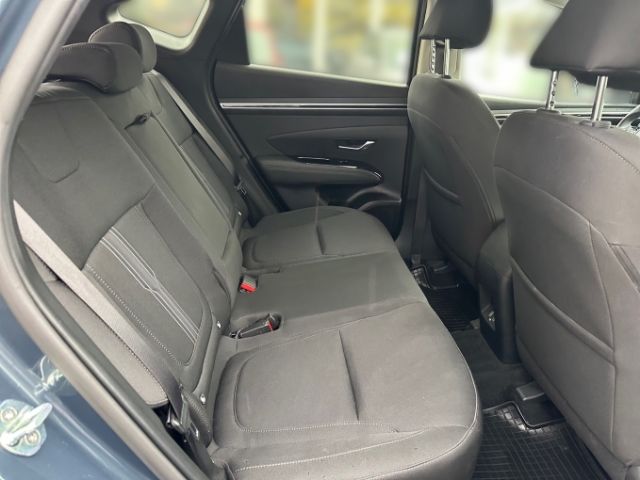 Fahrzeugabbildung Hyundai Tucson Trend Hybrid 2WD El. Panodach Navi Digita