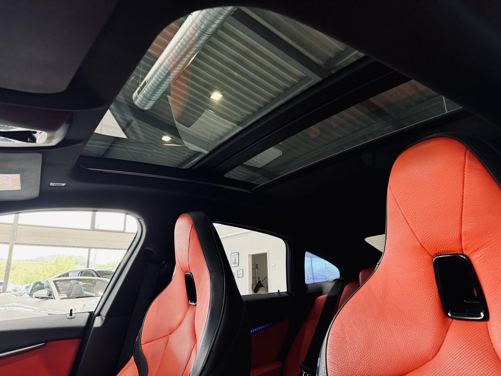 BMW M235i PERFORMANCE |H&K|PANO|M-SPORTSITZE DAKOTA|