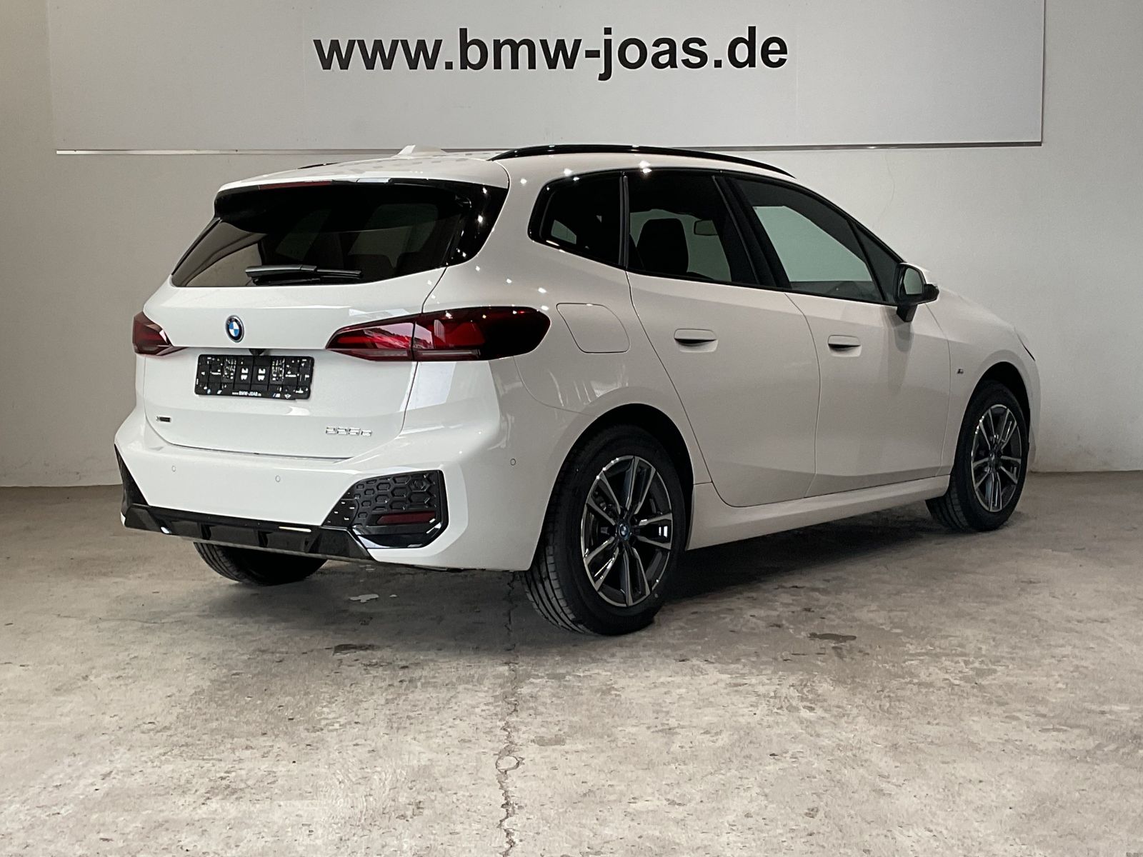 Fahrzeugabbildung BMW 225e xDrive Anhängerkupplung, Adaptives M Fahrwe
