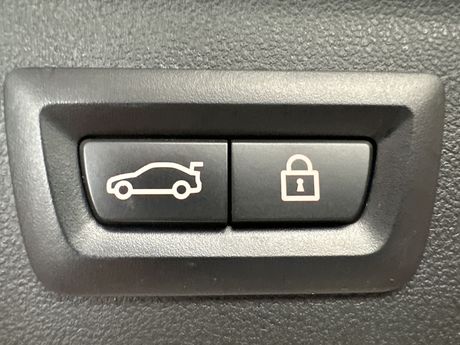 Fahrzeugabbildung BMW iX3 Impressive NAV+LASER+ACC+KAMERA+PANO+HUD+AHK