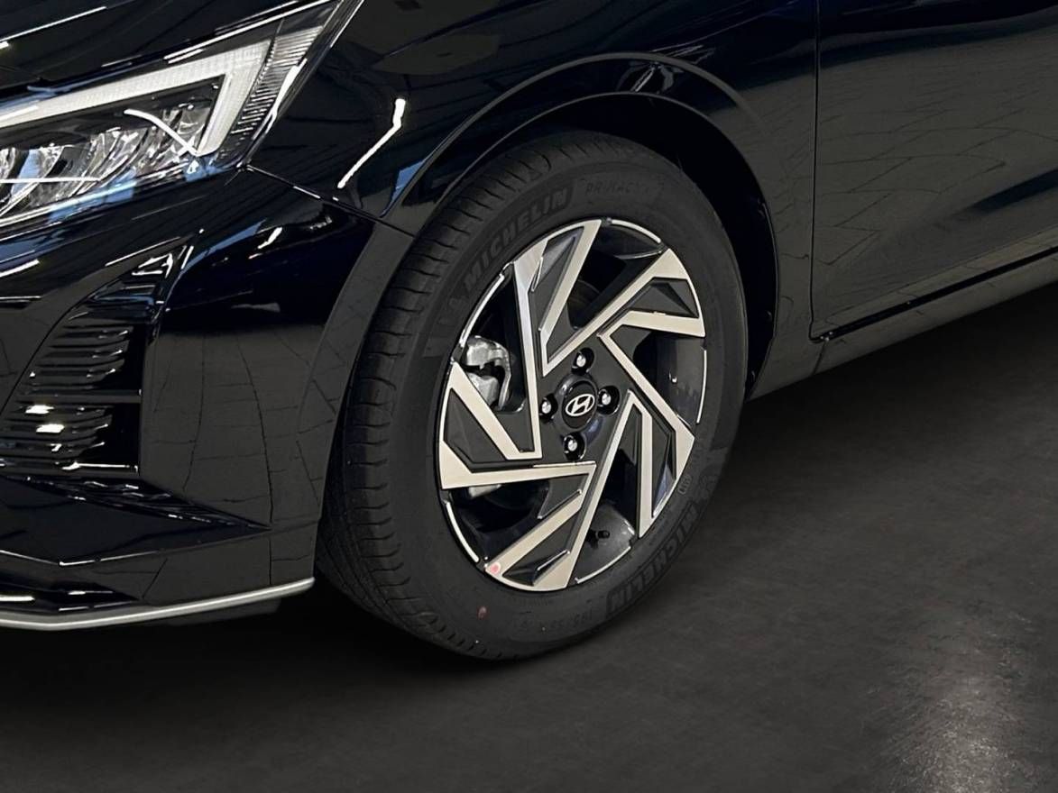 Fahrzeugabbildung Hyundai i20 FL 2WD Trend