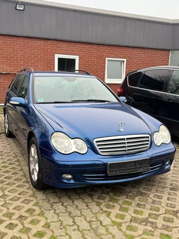 Mercedes-Benz C 200 CDI T AVANTGARDE