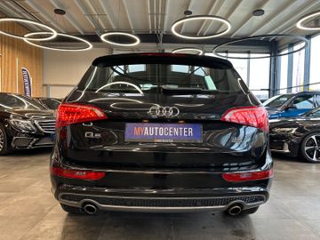 Audi Q5 3.2 FSI quattro *Kamera*Klima*Xenon*Panorama*