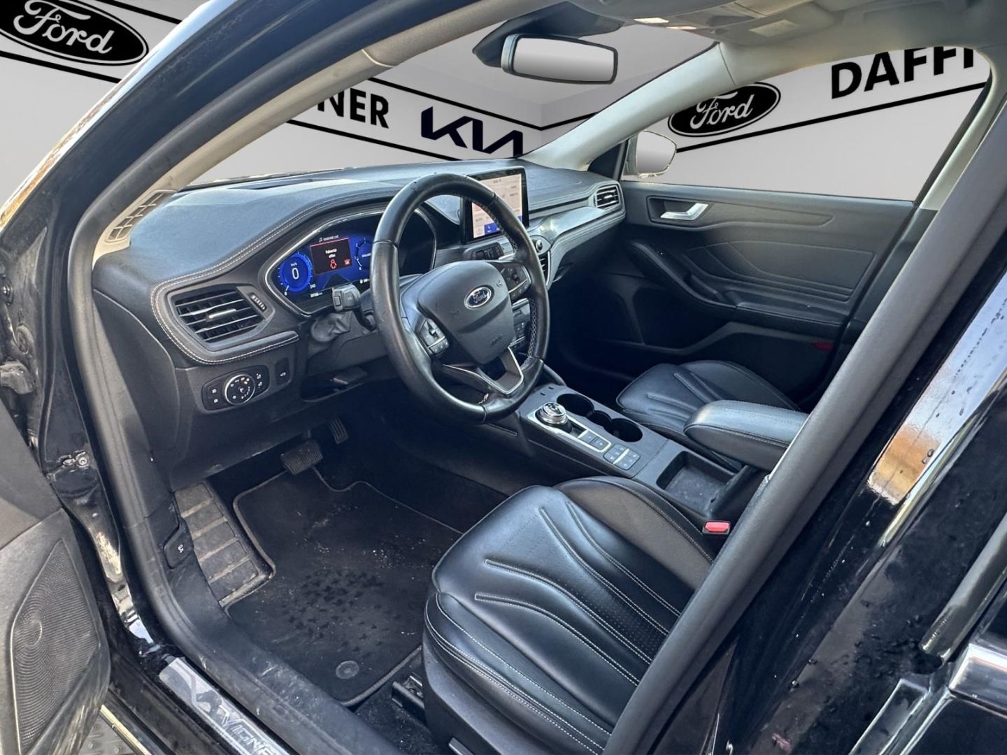 Fahrzeugabbildung Ford Focus Turnier 2.0 EcoBlue Vignale HÄNDLER/EXPORT