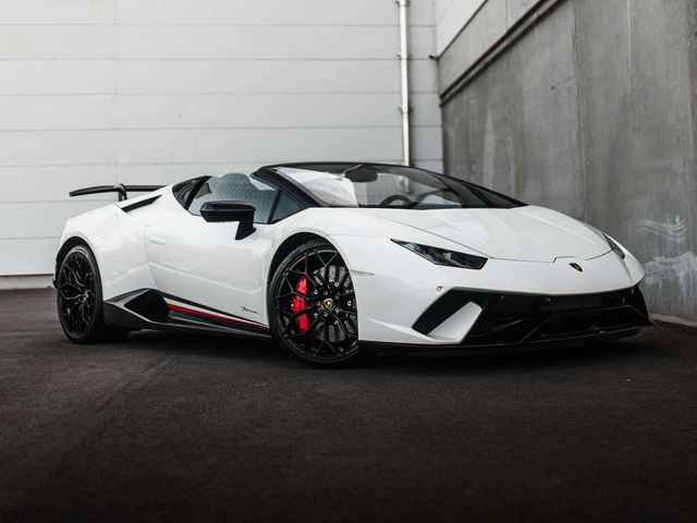 Lamborghini Huracán Performante Spyder / Bianco Comes