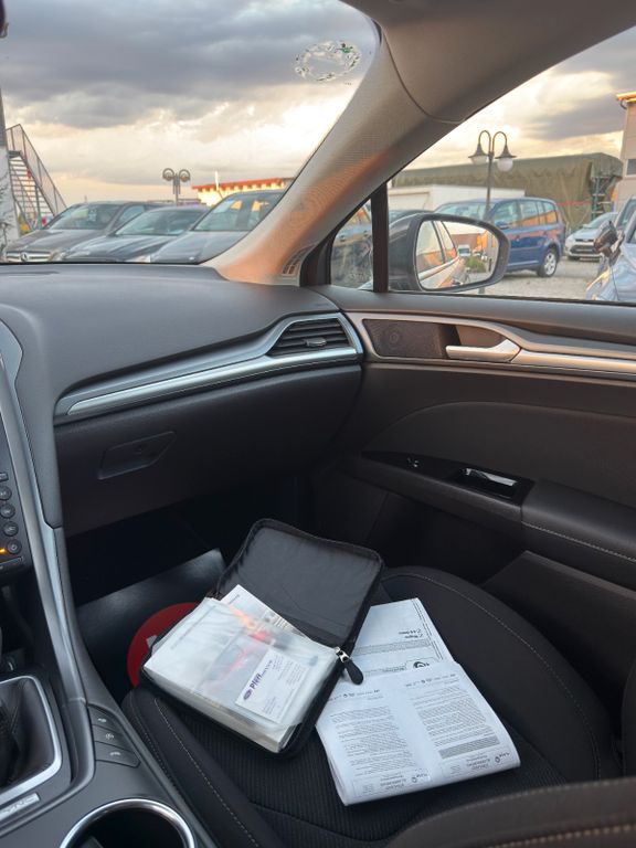Ford Mondeo - Bild 25