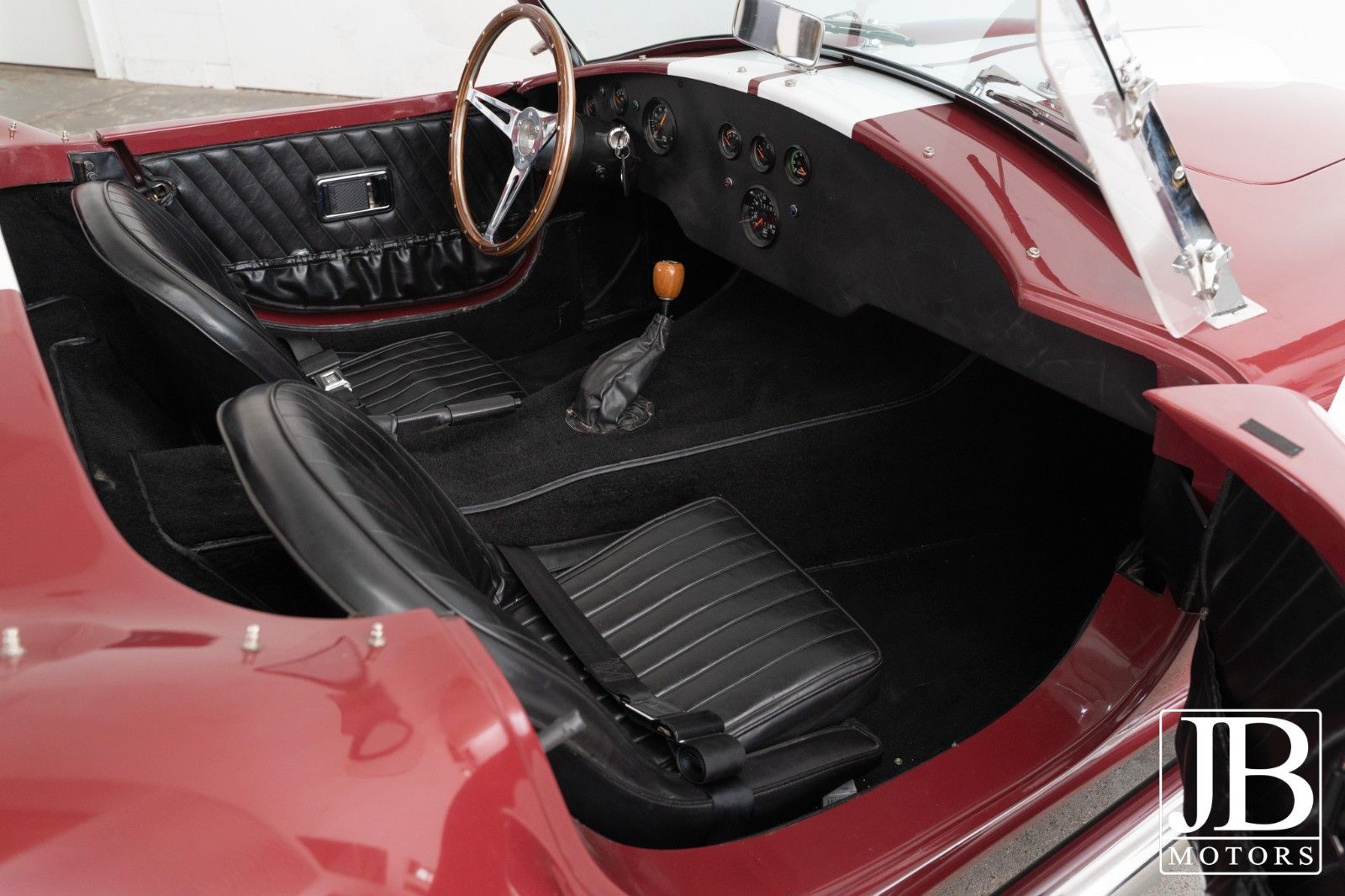 Fahrzeugabbildung AC Cobra MK2 Roadstar V8 H-Zulassung Replika