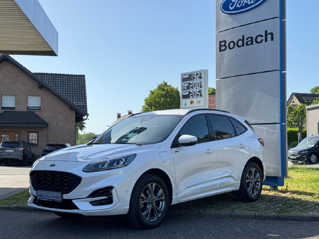 Ford Kuga ST-Line X iLED|AHK|HUD|WiPa
