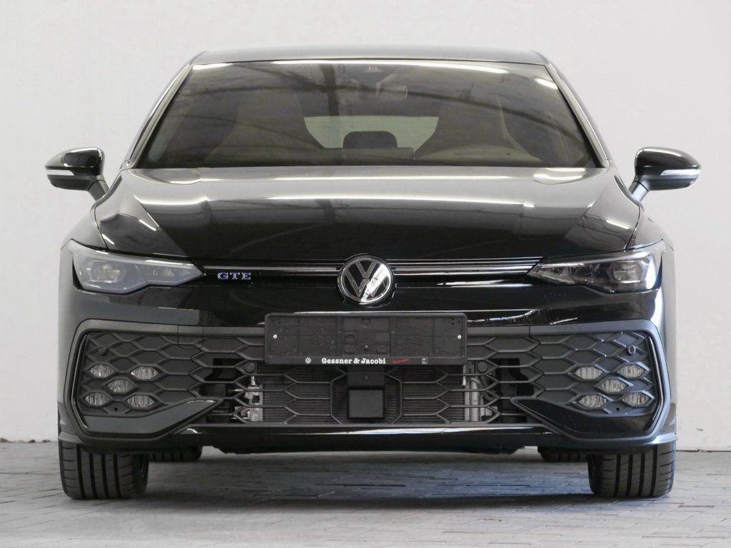 Fahrzeugabbildung Volkswagen Golf GTE 1.5 TSI eHybrid DSG AHK Matrix-LED