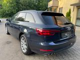 Audi A4 Avant quattro basis MATRIX/ACC/AHK/NAVI - Audi A4: Allradantrieb
