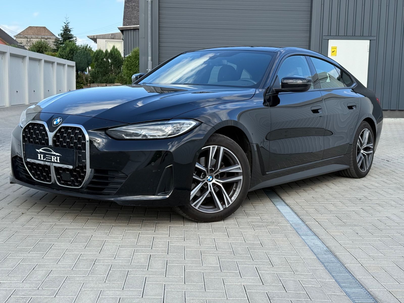 BMW 420 i Gran Coupé*AMBIENTE*HARMAN/KARDO*LED*LEDER