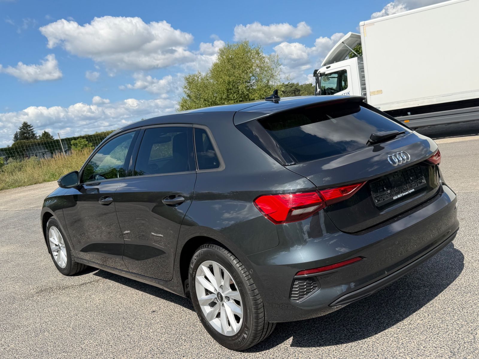 Audi A3 Sportback 35 TDI Attraction Diesel Automatik foto 5