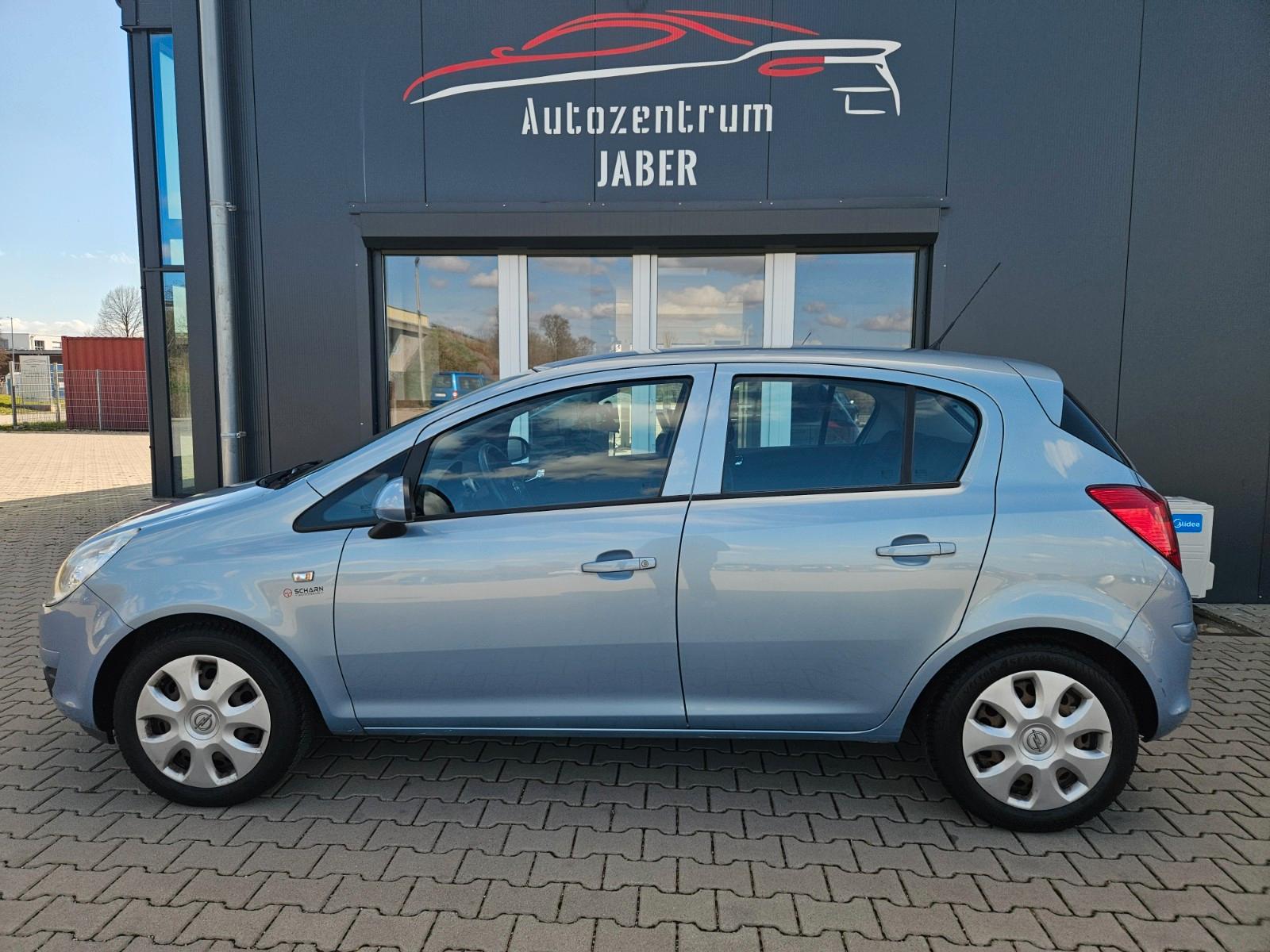 Opel Corsa D CATCH ME Now