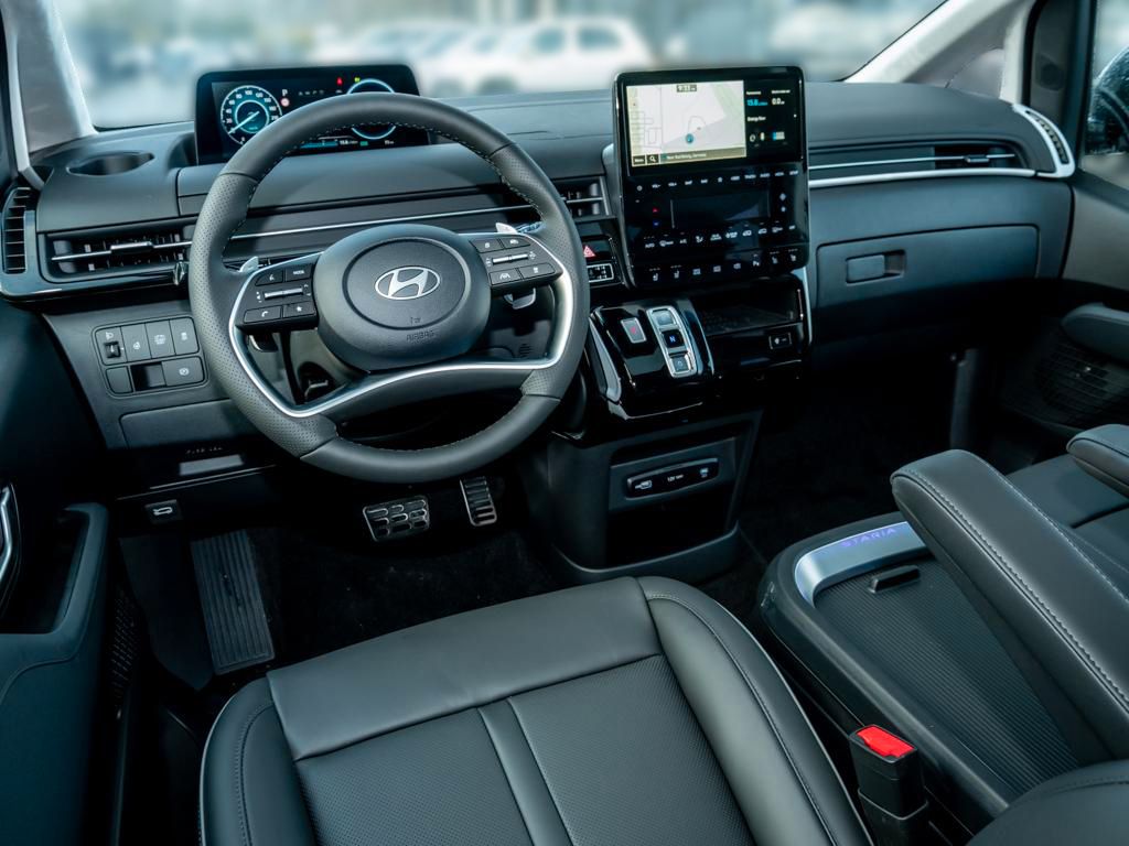 Fahrzeugabbildung Hyundai STARIA 7-Sitzer HEV SIGNATURE Panoramadach