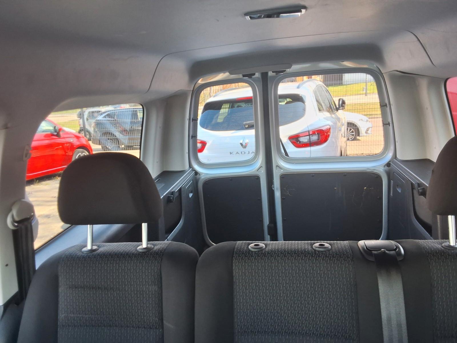 Volkswagen Caddy PKW Maxi Trendline BMT