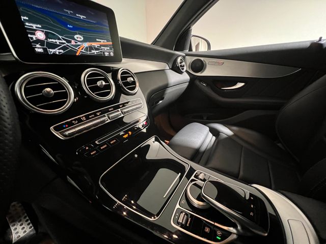 Mercedes-Benz GLC 220d Coupe 4Matic AMG Line,Kamera,Leder,LED