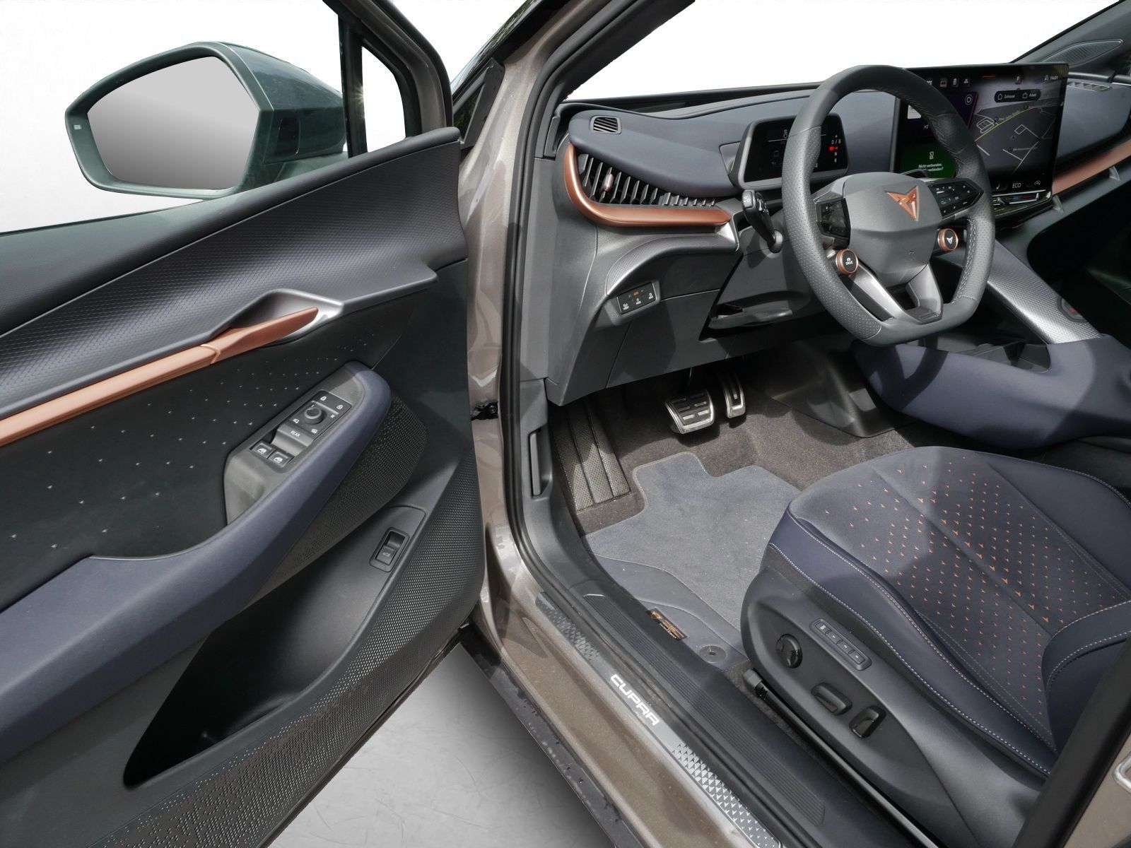 Cupra Tavascan - Bild 15