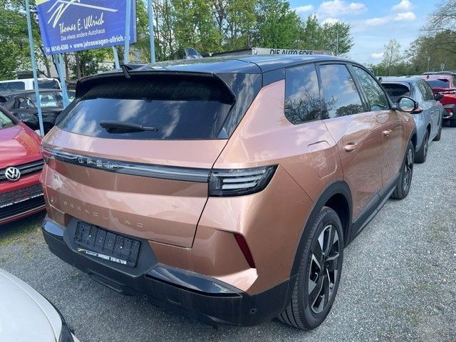 Fahrzeugabbildung Opel Grandland GS MHEV AT+Navi+Schiebedach+Sitzheizun
