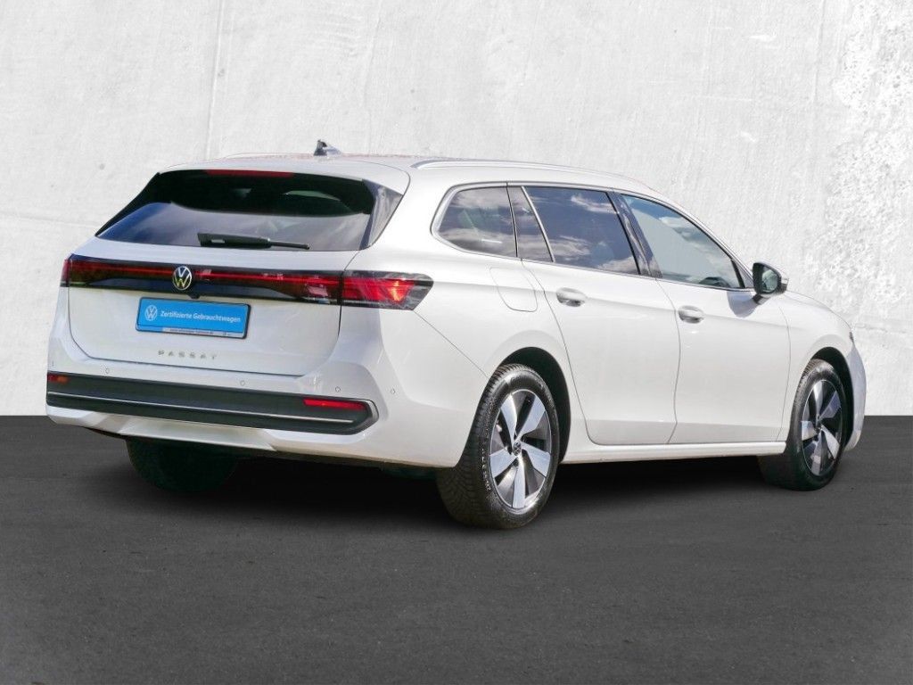 Volkswagen Passat Variant 2.0 TDI Business DSG Navi AHK LED foto 3