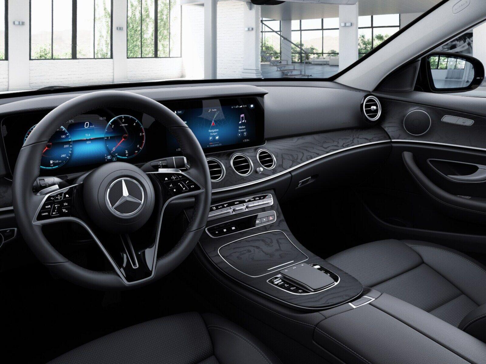 Mercedes-Benz E 220 T d AVANTGARDE WIDE MULTI 360 AHK DISTR