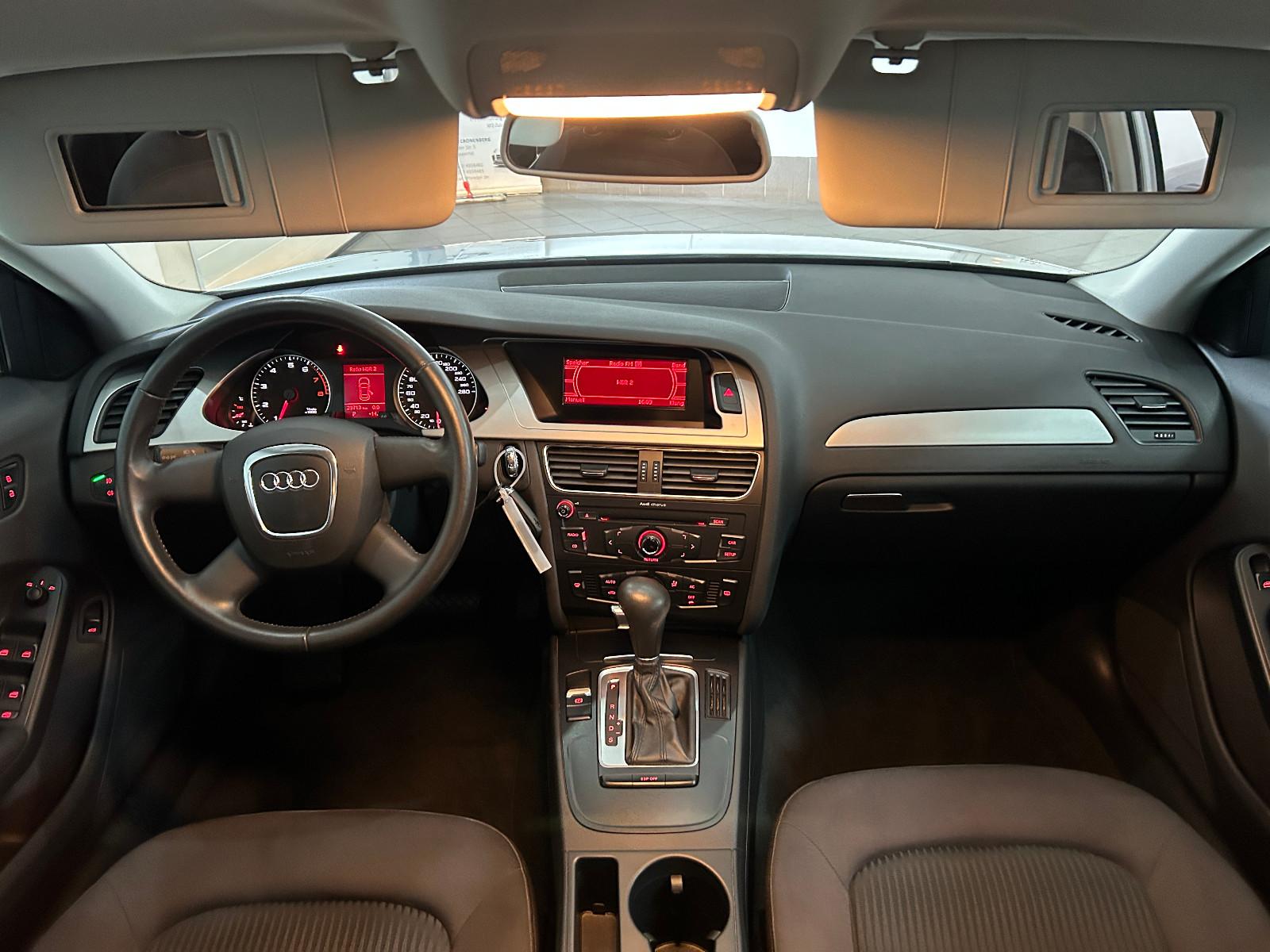 Audi A4 Limouine*1.Hand*Automatik*29TKM*Audi S-Heft*