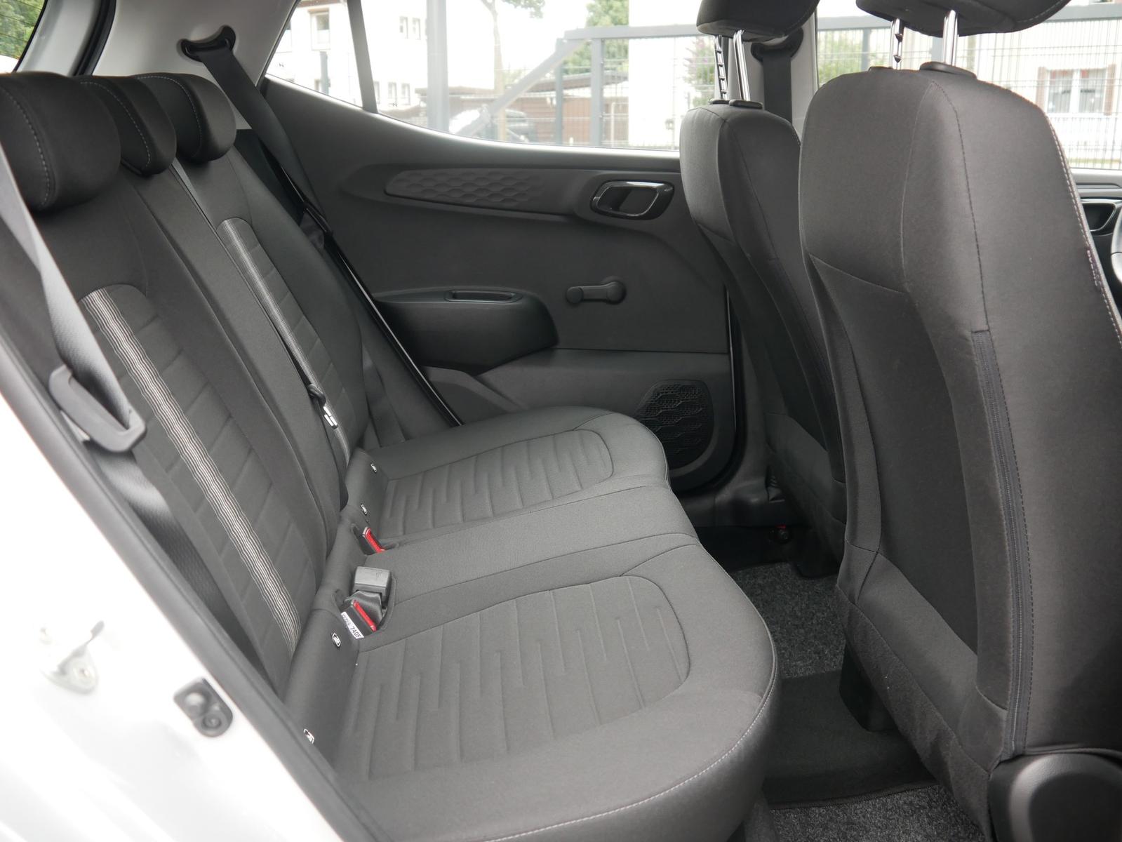 Hyundai i10 1.0 Trend Sitzheizung Tempomat Spurhalte PDC