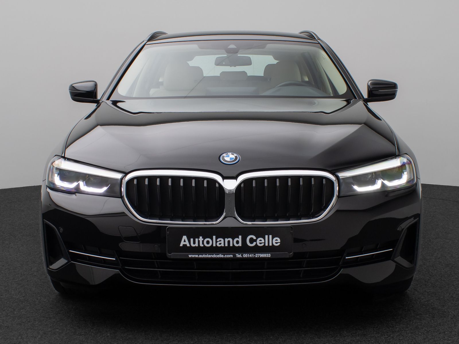 Fahrzeugabbildung BMW 530e xD DAB HiFi Leder Lenkradheizgung AHK Alarm