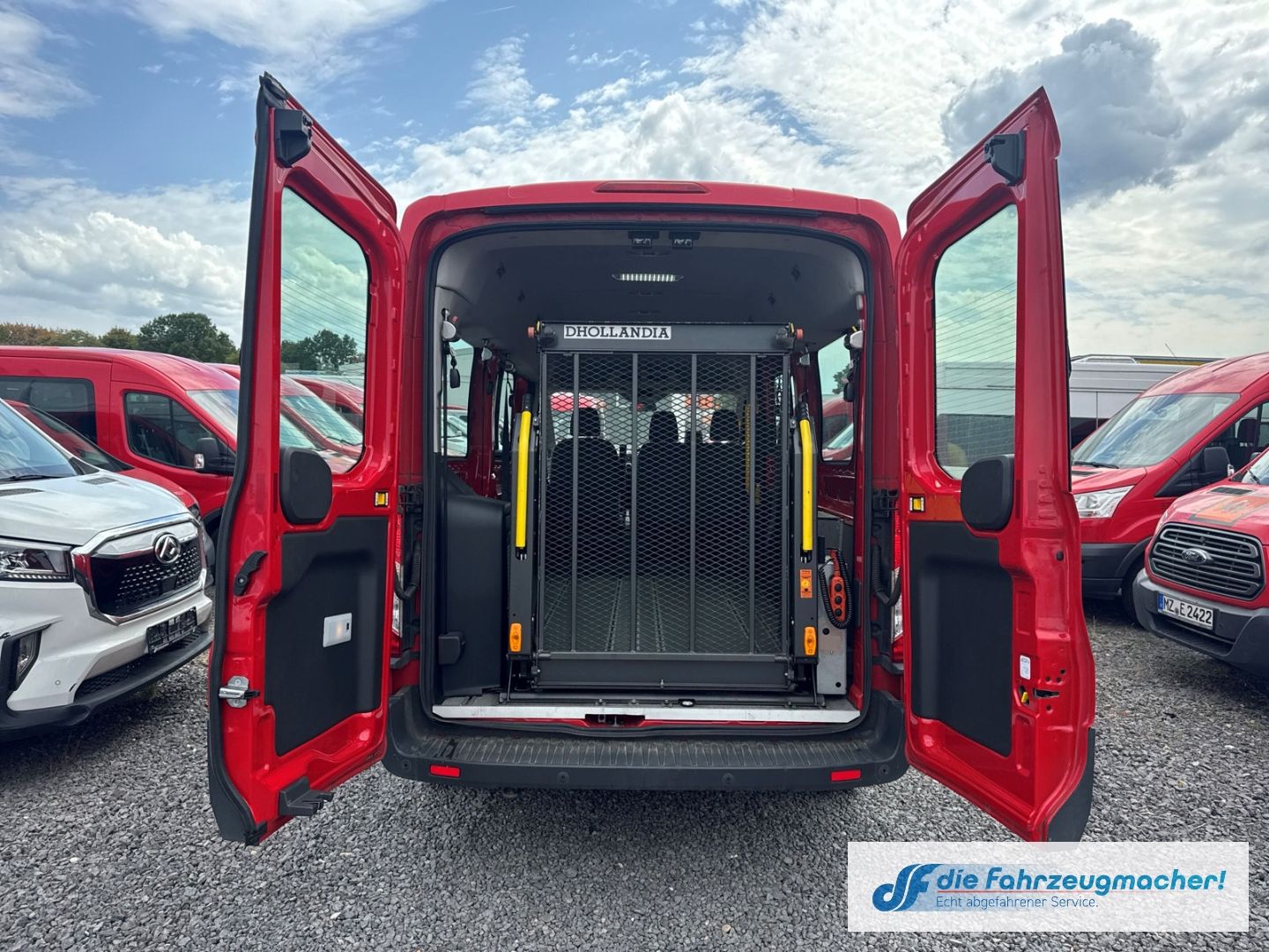 Fahrzeugabbildung Ford Transit Kombi 350 L3 Trend 2.2 TDCi DPF *2251 *K