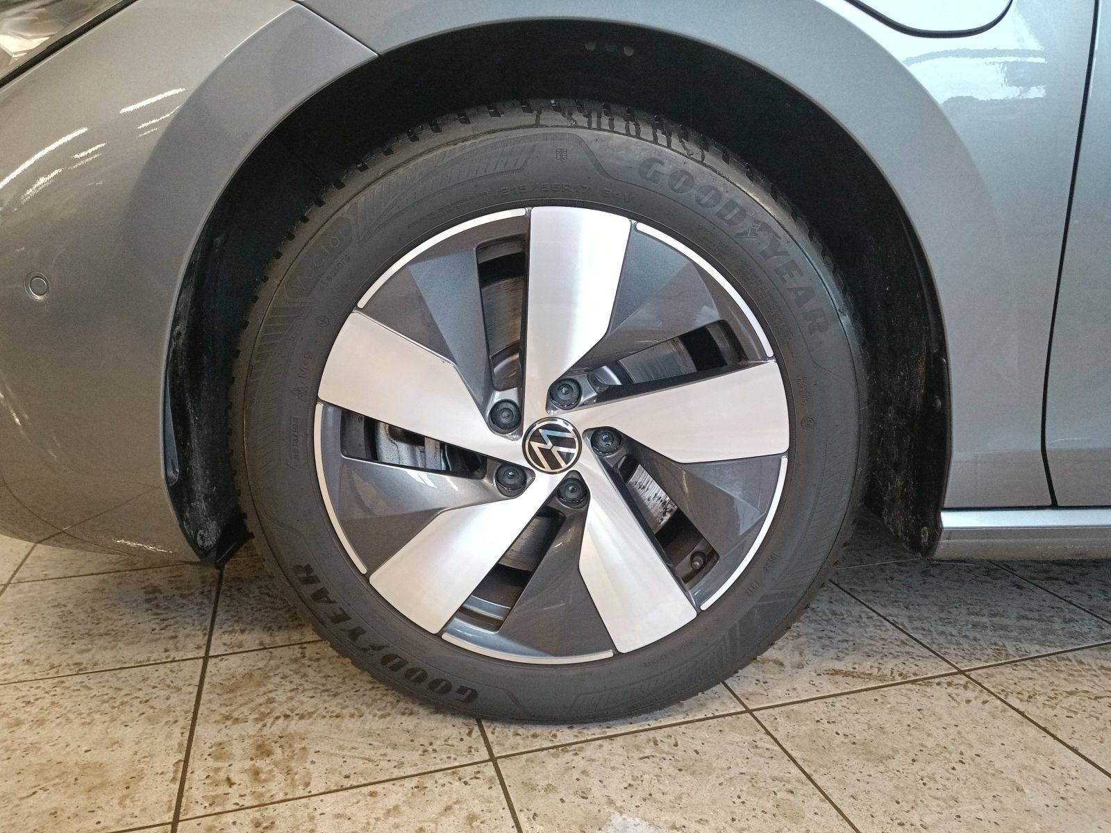 Volkswagen Passat - Bild 8