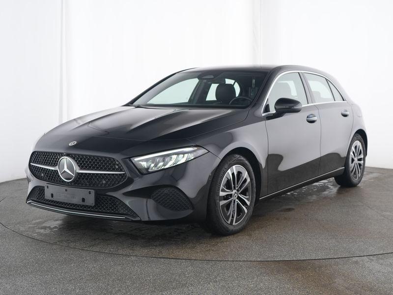 Mercedes-Benz A 200 PROGRESSIVE+PANORAMA+LHZ+LED+KEYL+AMBIENTE