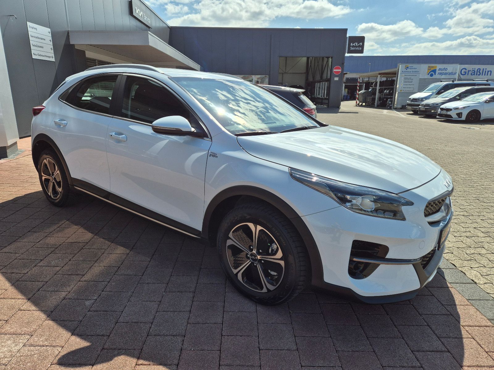 Kia XCeed 1.6 Vision Plug-in Hybrid LED Klima CarPla imagem 3