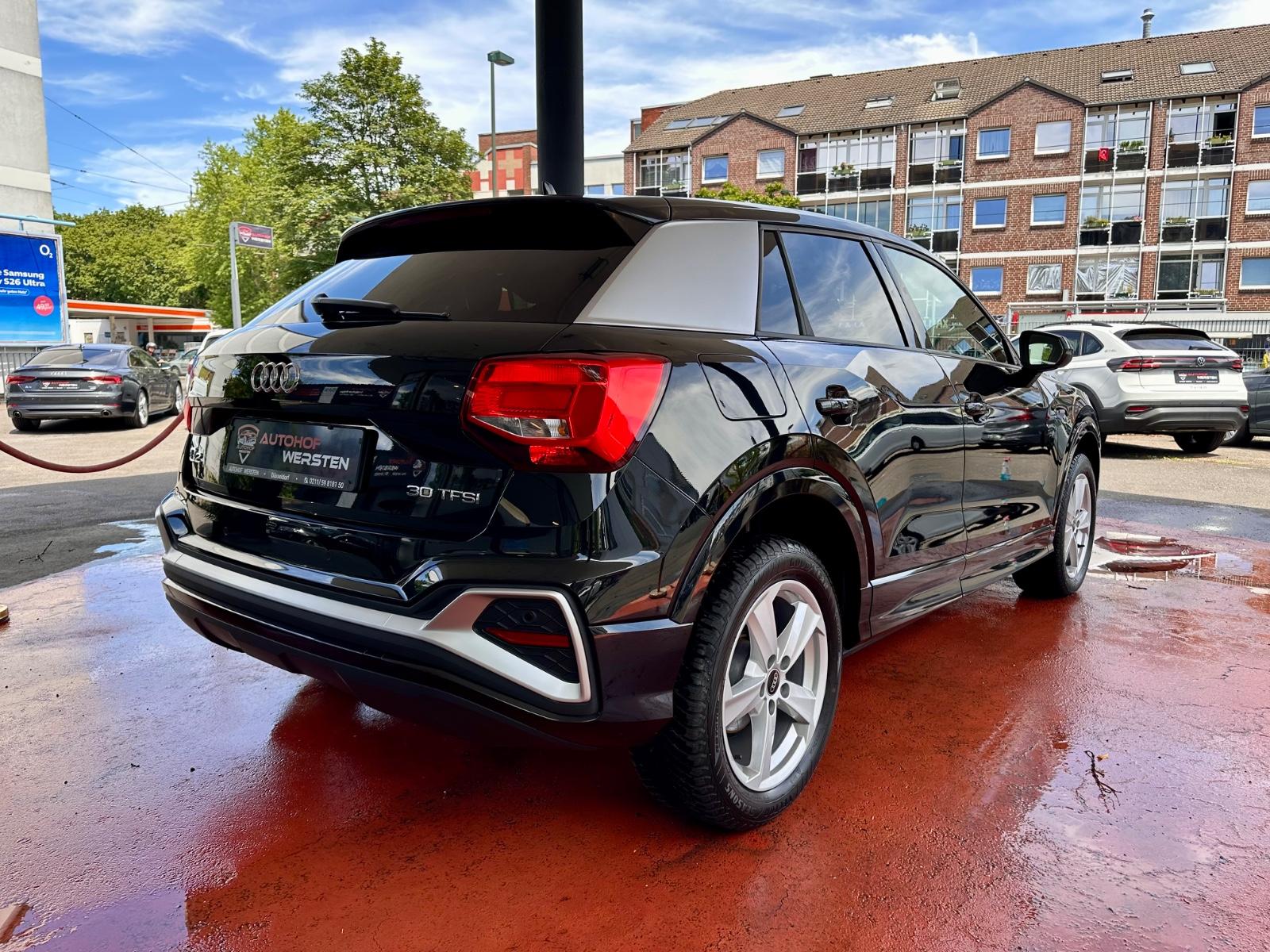 Audi Q2 35 TFSI S Line LED Nav Virtual 1.Hand, миниатюра 3