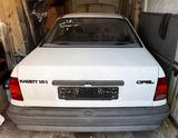 Opel Kadett E 1.6 i Automatik Bastlerfahrzeug - Opel Kadett: Automatik