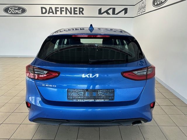 Fahrzeugabbildung Kia Ceed Vision 1.4,  Lane Assist, Navi, SHZ