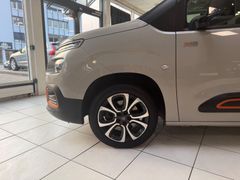 CITROEN Berlingo XTR AUTOMATIK NAVI CAM SHZ ACC AHK TOP