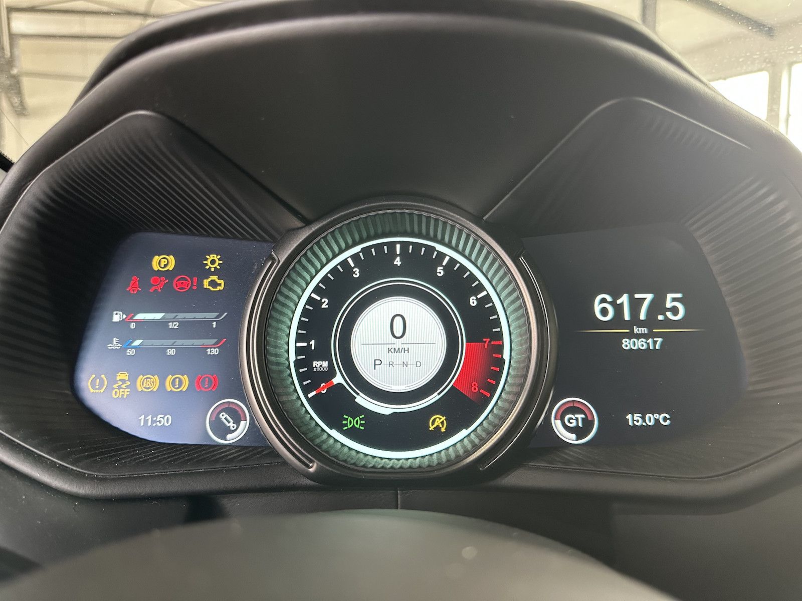 Fahrzeugabbildung Aston Martin DB11 V 12 AML Special Colour/Black-Tech-Pack/