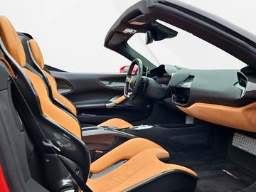 2022 Ferrari SF90 缩略图 18