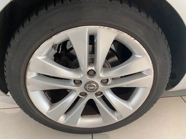Fahrzeugabbildung Opel Zafira C 1.4T ACTICE 7-SITZE NAVI/LED/SH/PDC/AHK